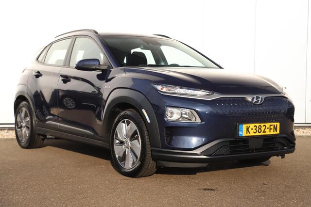 Hyundai Kona EV Comfort 64 kWh SOH 99.8% Navigatie Achteruitrijcamera Carplay Android Adaptive Cruise