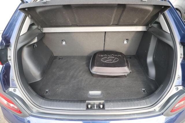 Hyundai Kona EV Comfort 64 kWh SOH 99.8% Navigatie Achteruitrijcamera Carplay Android Adaptive Cruise