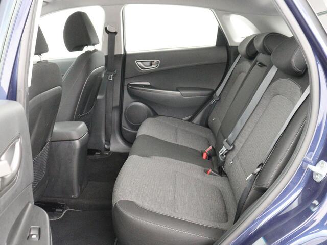 Hyundai Kona EV Comfort 64 kWh | SOH 100% | 3 Fase | Adaptive cruise | Krell Audio | Warmtepomp | Keyless | Camera | Carplay | Navigatie