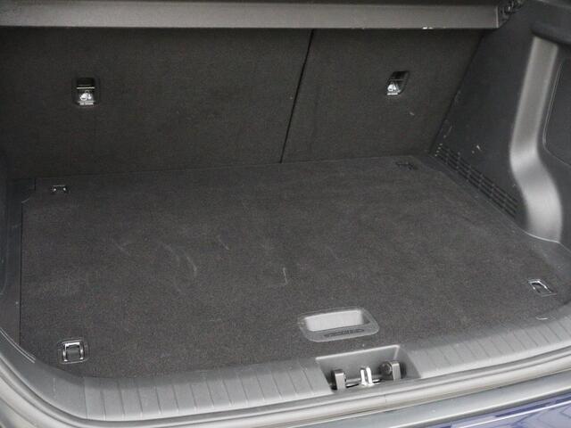 Hyundai Kona EV Comfort 64 kWh | SOH 100% | 3 Fase | Adaptive cruise | Krell Audio | Warmtepomp | Keyless | Camera | Carplay | Navigatie