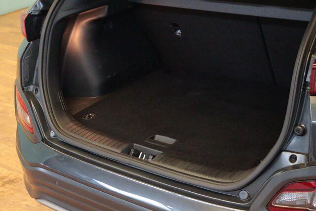 Hyundai Kona EV Fashion 64 kWh | NAVI | CAMERA + PDC | STUUR/STOELVERW | ADAP CRUISE | LANE-ASSIST / WARNING |