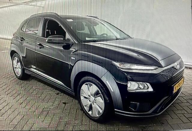 Hyundai Kona EV Fashion 64 kWh/Carplay/Clima/Cruise