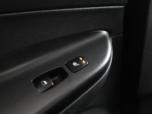 Hyundai Kona EV Premium 64 kWh | SOH 100% | 3 Fase | Stoelventilatie | Leder | Head-Up | Warmtepomp | Trekhaak | Achterbankverwarming | Adaptive cruise | Camera | Carplay | Full LED