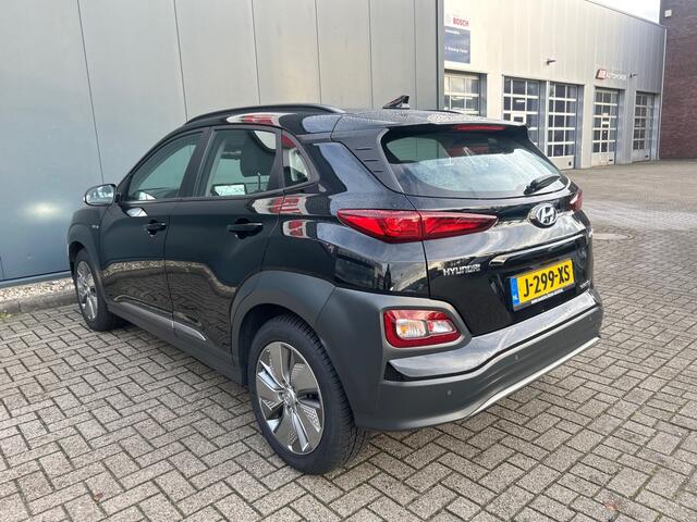 Hyundai Kona EV Comfort 64 kWh 3 FASE inruilen/fin mogelijk