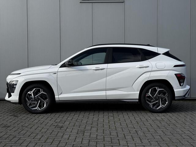 Hyundai Kona 1.6 GDI HEV N Line / nieuw uit voorraad / Modeljaar 2026 / 18" Lm velgen / Led Koplampen / 360 camera / rijklaar 40.648 /