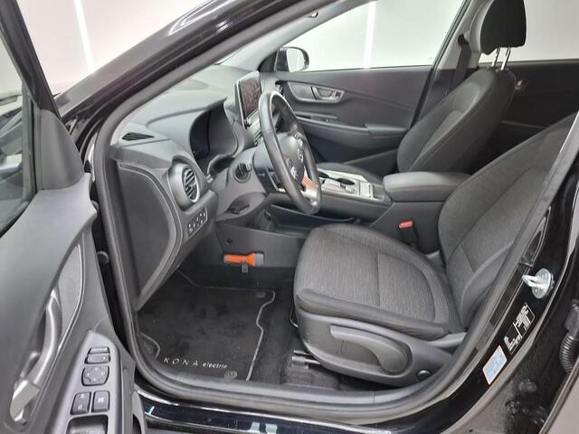 Hyundai Kona EV FASHION 64 KWH I 3 FASE I 100% SOH I APPLE CARPLAY I P-CAMERA