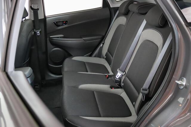 Hyundai Kona 1.6 GDI HEV Comfort Smart Stoel/Stuurverwarming, Cruise Control, Trekhaak, Camera