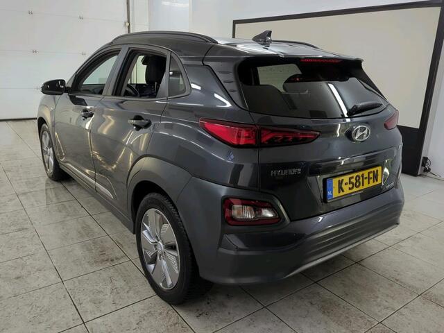 Hyundai Kona EV Fashion 64 kWh NL-AUTO | SOH 100% | NAVI | CAMERA