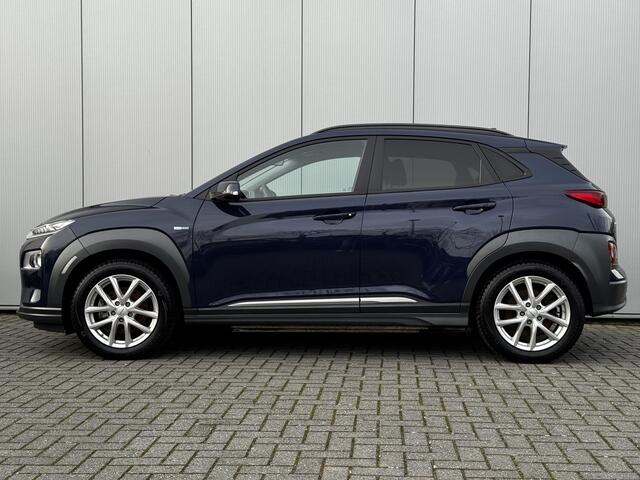 Hyundai Kona EV Fashion 64 kWh / SOH 100% / NL Auto / Winter-Zomerset / Head up Display / Dodehoek detectie /