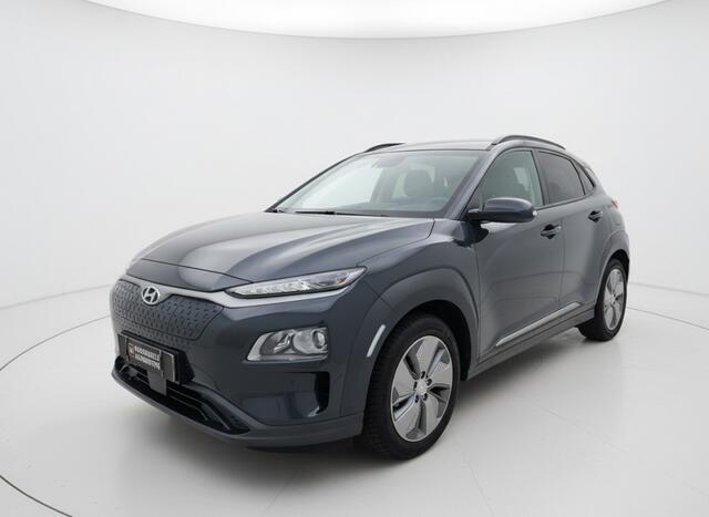 Hyundai Kona EV FASHION 64 KWH, Camera, Pano, HUD