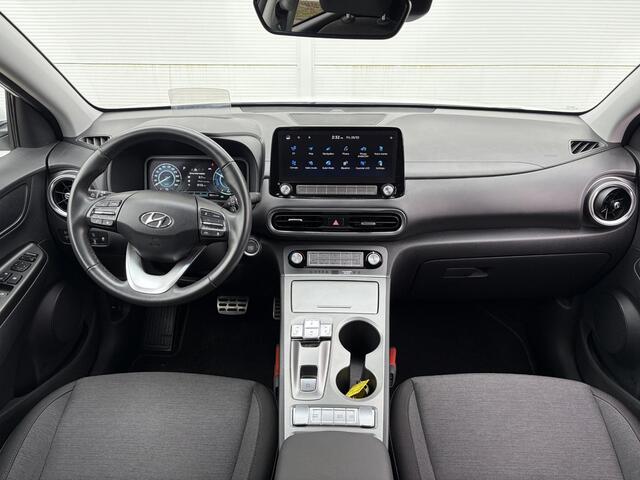 Hyundai Kona EV Fashion 39 kWh / Trekhaak afn. / Airco (automatisch) / Apple Carplay/Android Auto / Lichtmetalen velgen 17" /