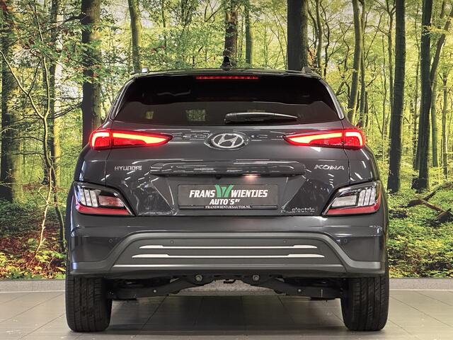 Hyundai Kona EV Comfort Smart 39 kWh | SOH 100% | Parkeersensoren | Cruise Control | Achteruitrijcamera | Apple Carplay | Android Auto | Stoel/Stuurverwarming | Keyless | DAB | Airconditioning