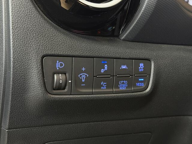 Hyundai Kona 1.6 GDI HEV Fashion | Navi | ACC | Krell | Camera | HUD | Dode hoek | 100% Dealer onderhouden!