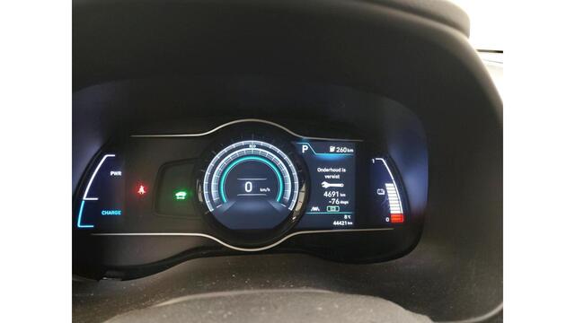 Hyundai Kona EV Comfort 64 kWh | 44400 Km !