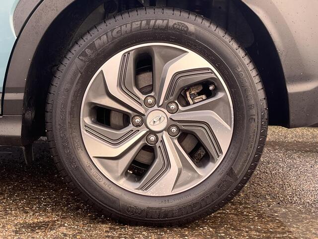 Hyundai Kona 1.6 GDI HEV Comfort | GEÏNTEGREERDE NAVIGATIESYSTEEM | ACHTERUITRIJCAMERA | ADAPTIEVE CRUISECONTROL | 16'' LMV | APPLE CARPLAY & ANDROID AUTO |