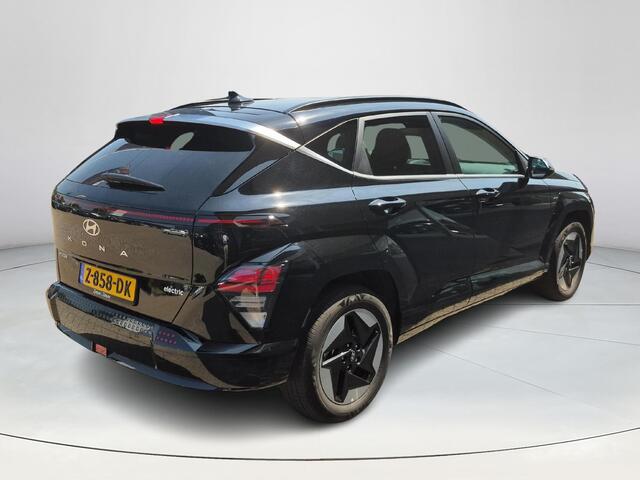 Hyundai Kona Electric Comfort Smart 65.4 kWh | Batterijverwarming | Stoelverwarming | Rijklaarprijs! |