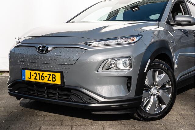 Hyundai Kona EV Comfort 64 kWh 3-Fase/ Camera/ Navigatie/ Carplay/ Cruise control/ Dab/ Krell audio