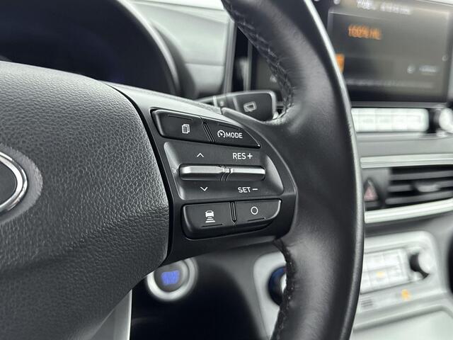 Hyundai Kona EV Comfort 64 kWh 204PK | Navigatie | Climate Control | 17" Inch Velgen | Adaptieve Cruise Control | Achteruitrijcamera | Apple CarPlay & Android Auto