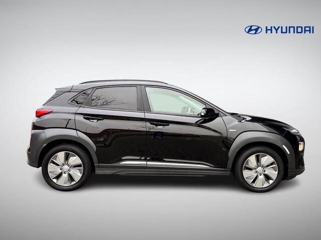 Hyundai Kona EV Fashion 64 kWh SoH 95% 3-Fase Lader!