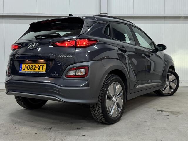 Hyundai Kona EV Comfort 64 kWh 100% SOH WARMTEPOMP KEY-LESS CAMERA