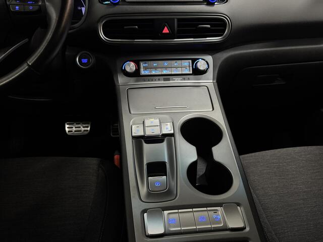 Hyundai Kona EV Comfort 64 kWh 100% SOH WARMTEPOMP KEY-LESS CAMERA