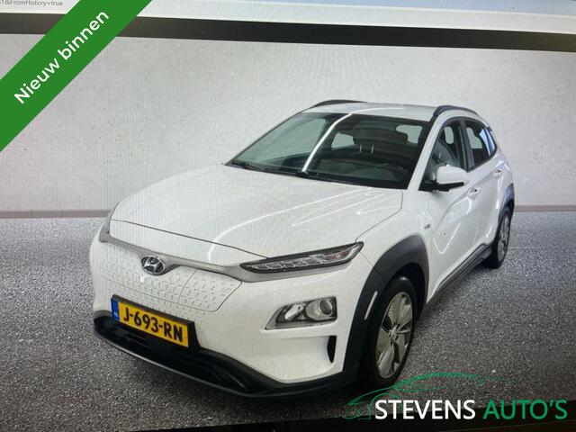 Hyundai Kona EV Comfort 64 kWh CAMERA / KEYLESS / NAVI / CLIMA / CRUISE