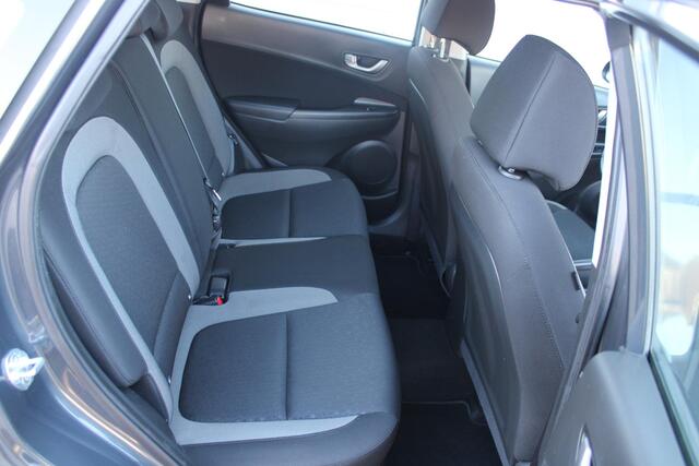 Hyundai Kona 1.0T-GDI 120pk Comfort Airco Navi Camera Carplay Trekhaak Dealer onderhouden