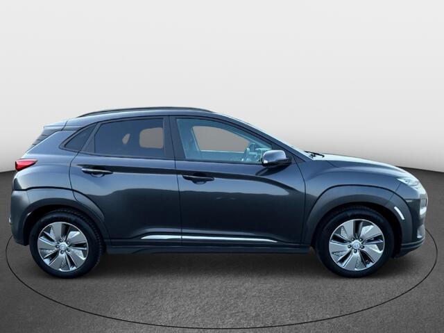 Hyundai Kona EV Premium 64 kWh | Krell Audio | Head-up display