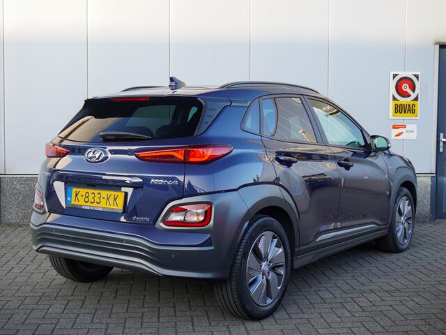 Hyundai Kona EV Limited 64 kWh Leder | Head-up | SoH 100% | Stoel&Stuur verwa