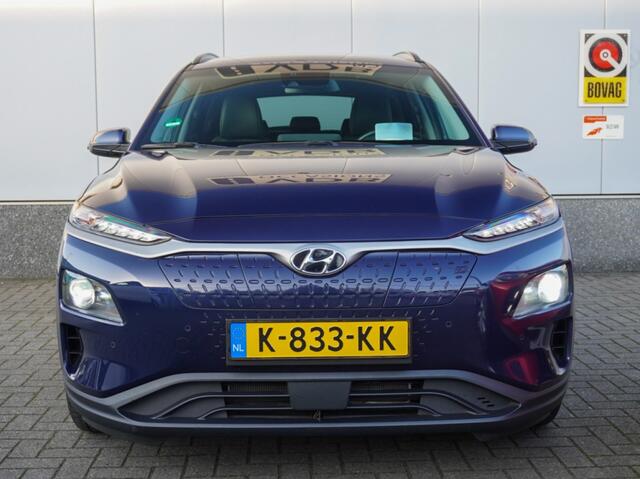 Hyundai Kona EV Limited 64 kWh Leder | Head-up | SoH 100% | Stoel&Stuur verwa