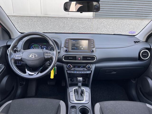 Hyundai Kona 1.6 GDI Hybrid Carplay/ Trekhaak/ Sunset Orange