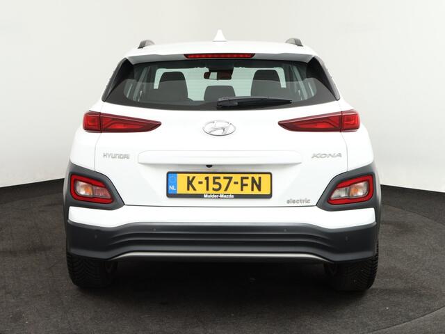 Hyundai Kona EV Comfort 64 kWh | SoH 100% o Keyless o Camera o Carlay