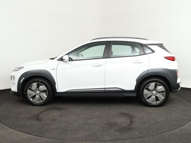 Hyundai Kona EV Comfort 64 kWh | SoH 100% o Keyless o Camera o Carlay