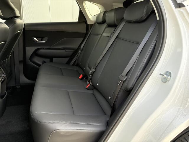 Hyundai Kona 1.6 GDI HEV Premium Sky / Uit Voorraad Leverbaar / ¤3000,- Voordeel / Schuifkanteldak / Climate Control / Navigatie /