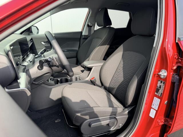 Hyundai Kona Pure 64.8 kWh / Black Pack / Dynamische Navigatie / Stoel- & Stuurverwarming / Adaptive Cruise Control / Climate Control / Privacy Glass /