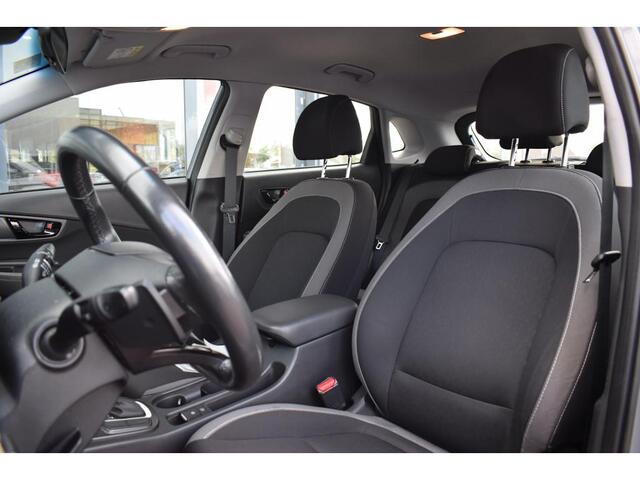 Hyundai Kona 1.6 GDI HEV Comfort | Trekhaak | Apple CarPlay | Camera | Climate