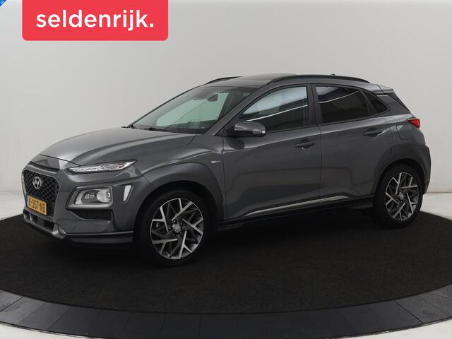 Hyundai Kona 1.6 GDI HEV Premium Sky | Schuifdak | Leder | Stoelventilatie | Adaptive cruise | Trekhaak | Head-Up | Carplay | Camera | Achterbankverwarming | Navigatie | Keyless | Climate control