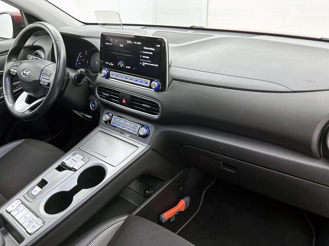 Hyundai Kona EV Fashion 64 kWh | WORDT VERWACHT | Schuif\Kantel dak | KRELL | Head-UP Display |