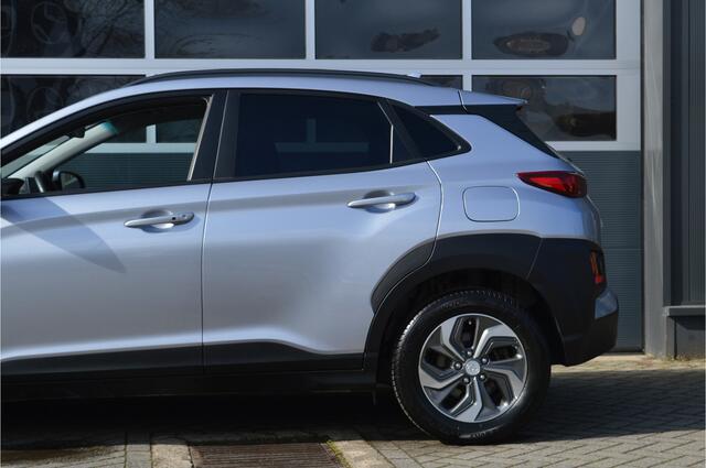 Hyundai Kona 1.6 GDI HEV Comfort Smart | Dealer onderh. /Carplay/Camera/Cruise | Met 12 maanden garantie!