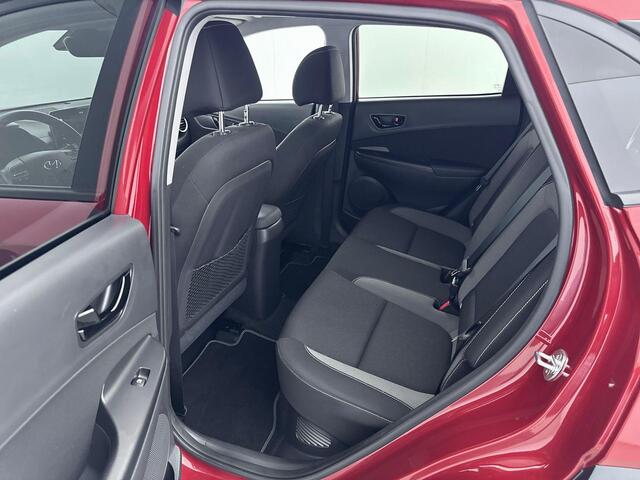 Hyundai Kona 1.6 GDI HEV Fashion | Achteruitrij camera | Navigatie | Trekhaak 1300kg | Head up display | Lane assist |