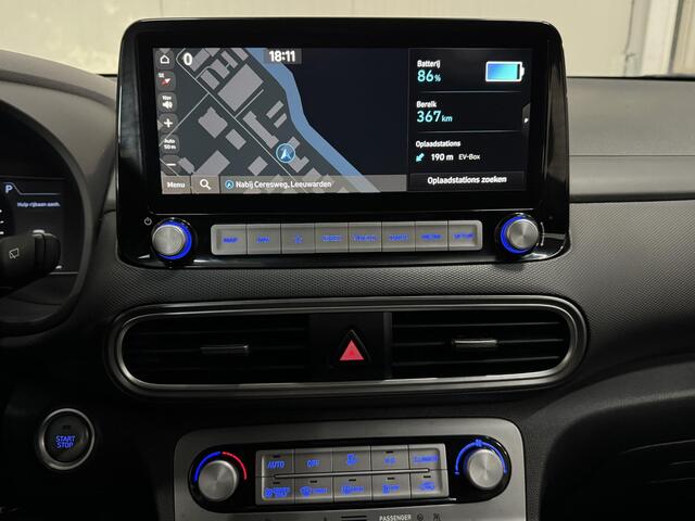 Hyundai Kona EV Comfort 64 kWh 100% SOH !!! KEY-LESS CAMERA NAVI CLIMA PDC LMV