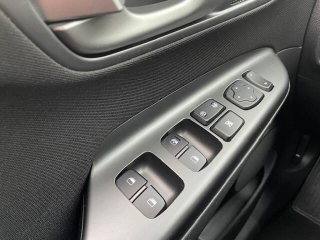 Hyundai Kona 1.0 T-GDI Comf Navigatie Trekhaak Airco ECC PDC Camera Multimedia