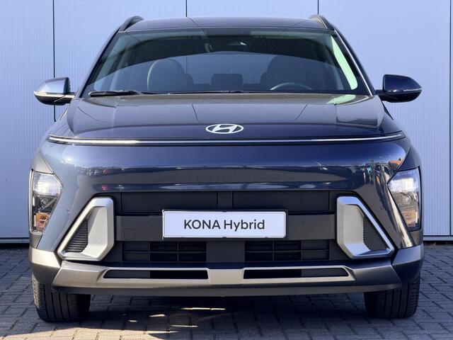 Hyundai Kona 1.6 GDI HEV Comfort Smart / Fabrieksgarantie tot 1-2030 / Stuur- & Stoelverwarming / Adaptief cruise control / Achteruitrijcamera / Climate control / Keyless Entry/Start / Apple Carplay Android Auto / Navigatie / Parkeersensoren voor en achter /