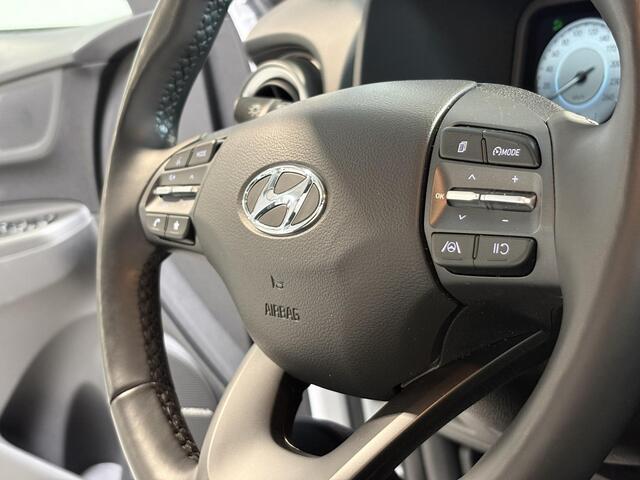 Hyundai Kona 1.0 T-GDI Pure 2WD | Facelift | carplay | stuurverw. | stoel verw. | virt. cockpit | camera