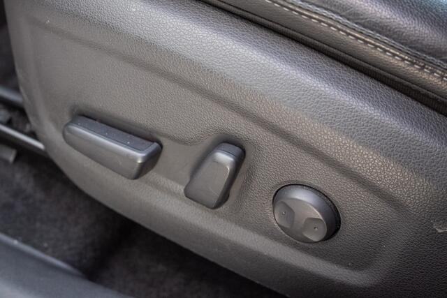 Hyundai Kona EV Limited 64 kWh | 3 Fase | Leder | Apple cp/Android auto | Hud |