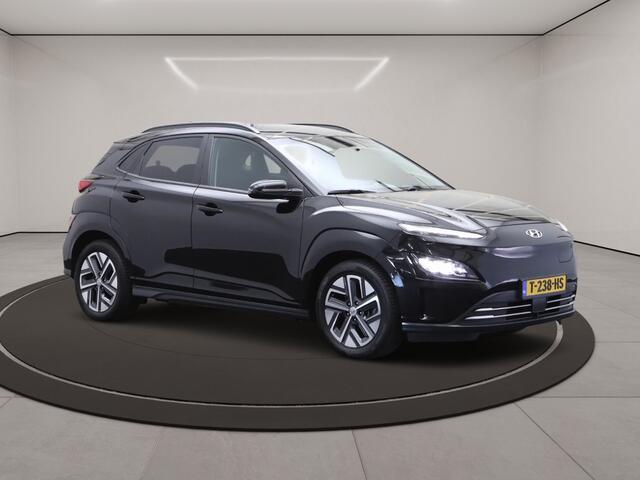 Hyundai Kona EV Premium 64 kWh 204 PK, Leder, 4 x Stoelverwarming, Head-Up, Camera