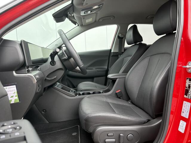 Hyundai Kona Electric Premium 65.4 kWh / Automaat / Stoel verwarming voor en achter / Apple Carplay/Android Auto / Stoelverkoeling voor/ Stuurverwarming /