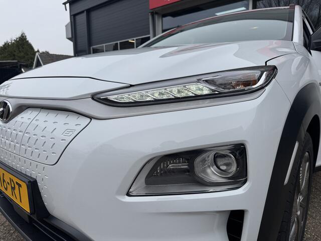 Hyundai Kona EV Fashion 64 kWh Carplay, Cruise, Camera, Parkeersensoren