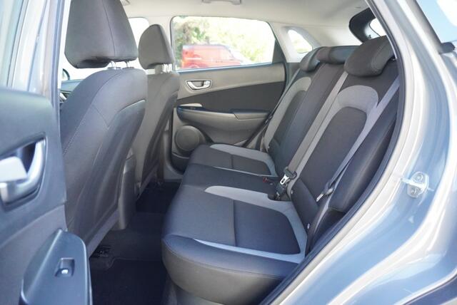 Hyundai Kona 1.0 T-GDI Comfort Trekhaak | CarPlay | NAP | Clima | Camera