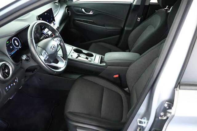 Hyundai Kona EV Comfort 39 kWh / LED / ACC / Navi / CarPlay / Cam